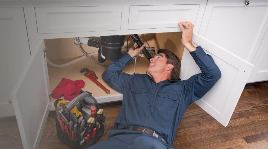 Professional expert plumbing services in England, AR